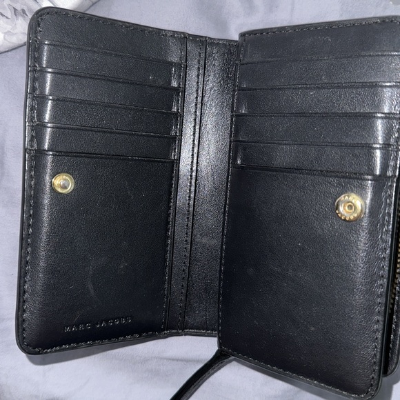 Marc Jacob’s leather wallet Euc - Picture 8 of 9